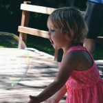 Chasing giant bubbles